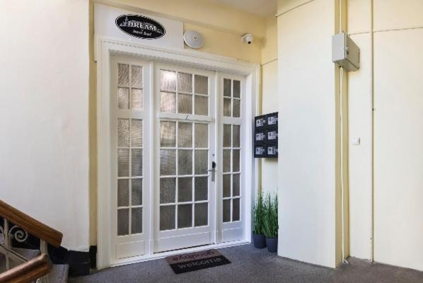 Homerent Dream Apartment Novi Sad Buitenkant foto